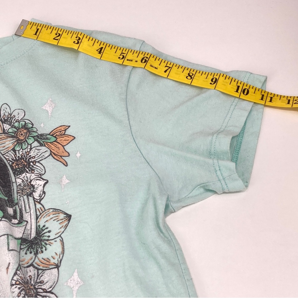 Star Wars The Mandalorian The Child Floral
Bassinet T-Shirt women’s XS - Picture 8 of 13